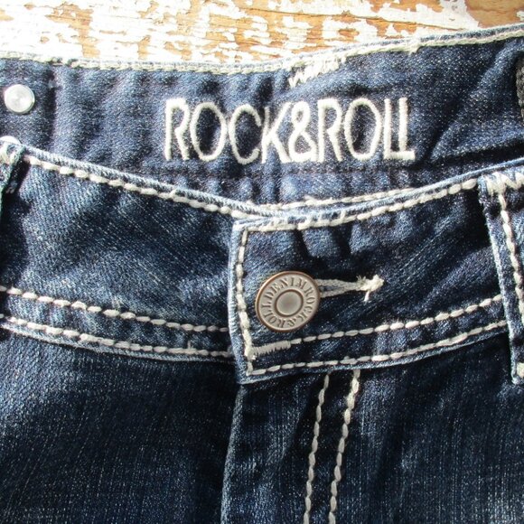New ROCK & ROLL Cowgirl Jeans Size 32 X 34 Embellished Bootcut Denim - Picture 14 of 14